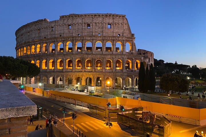 Exclusive Rome - GolfCart Night Tour with Pasta or Pizza & Gelato