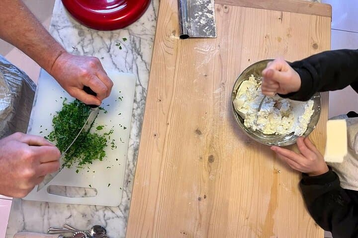 Bolognese Cooking Class with Margherita in the Historic Center