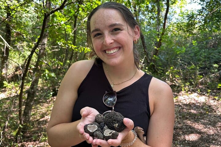 Truffle Hunting in San Gimignano