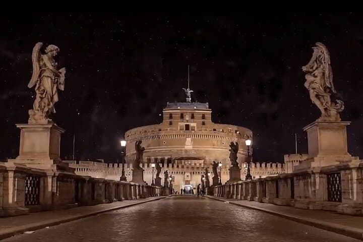 Rome Private Tour by Night, with a Prosecco Toast