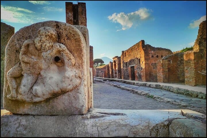 Private Tour of Pompeii with Archaeologist