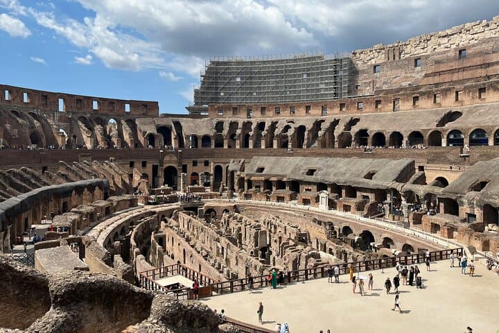 Colosseum Full Experience Arena with Roman Forum