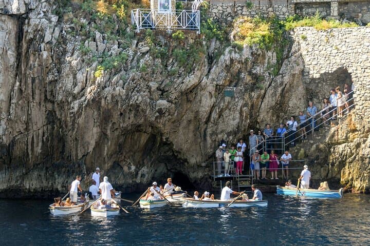 Small Group Tour from Naples to Blue Grotto, Anacapri and Capri