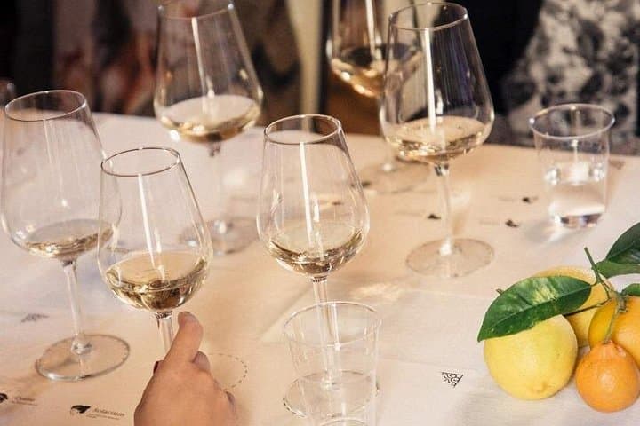 Syracuse: Exclusive Sicilian Wine Tasting Experience