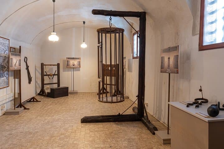 New - Maleficia: Inquisition, Torture and Witchcraft between the centuries