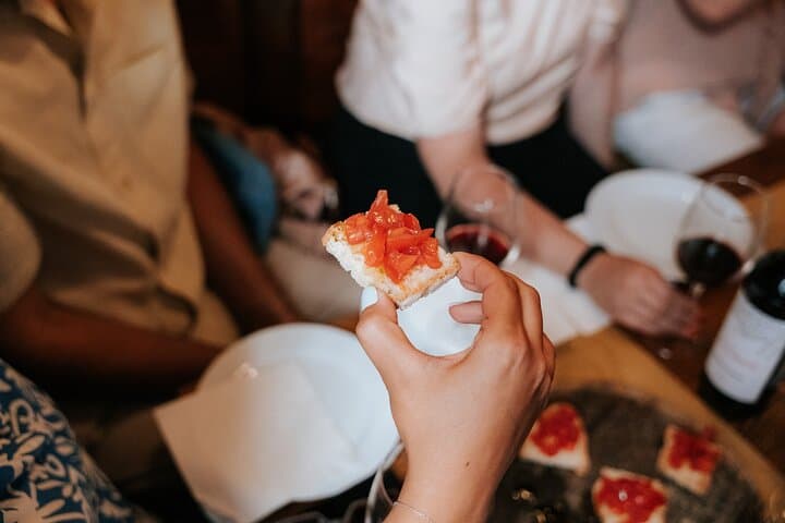 Florence Oltrarno Neighborhood Food & Wine Dine Around
