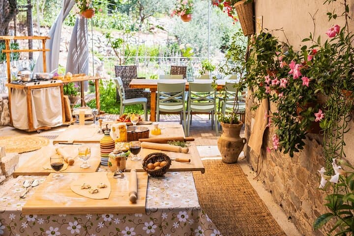 Marì Cooking Class in a Family Farm with Amalfi Coast view