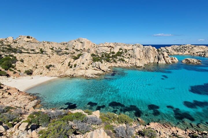 Hiking to Cala Coticcio in Caprera with aperitif