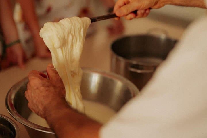 Amalfi: lezione di cucina su pasta, mozzarella e tiramisù