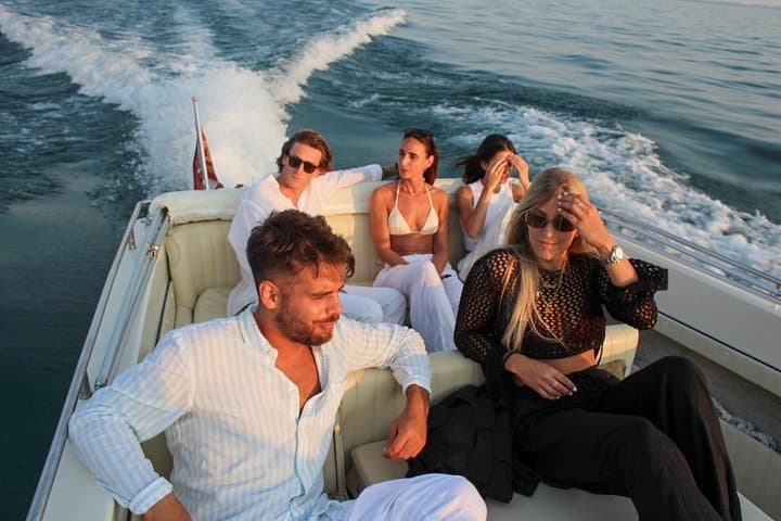 Private Boat Tour and Wine Tasting in Lazise
