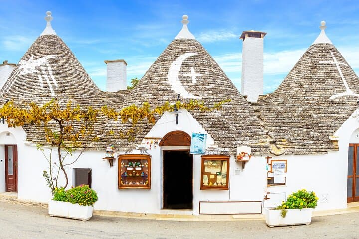 Polignano Alberobello and Locorotondo with transfer from Matera