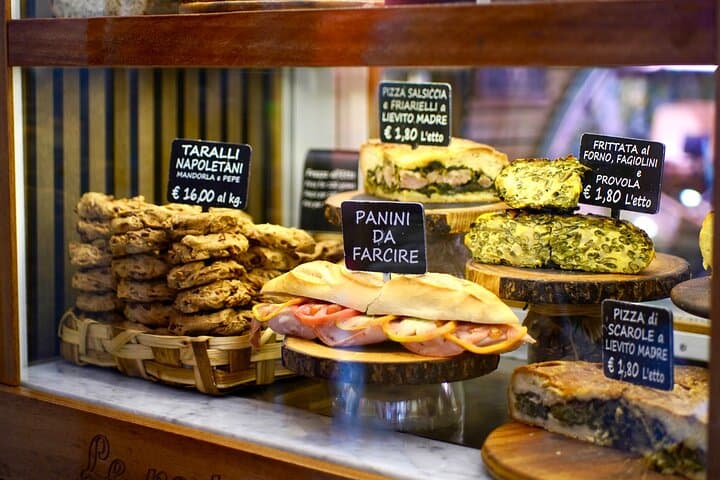 Naples Private Food Walking Tour from Pizza to Limoncello