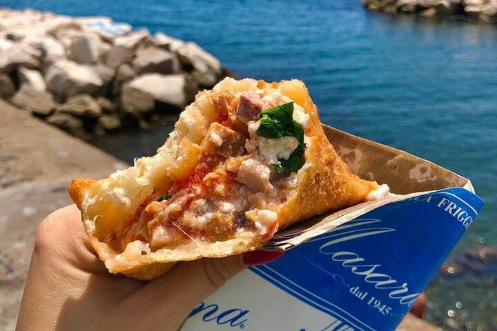 Naples Private Food Walking Tour from Pizza to Limoncello