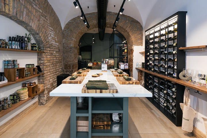 Pasta and Tiramisu Making Class with Fine Italian Wine in Rome