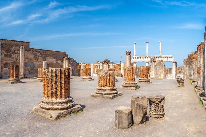 Pompeii Guided Tour from Naples with Transport and Entrance Included