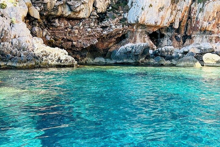 Swimming pools Cala Dragunara