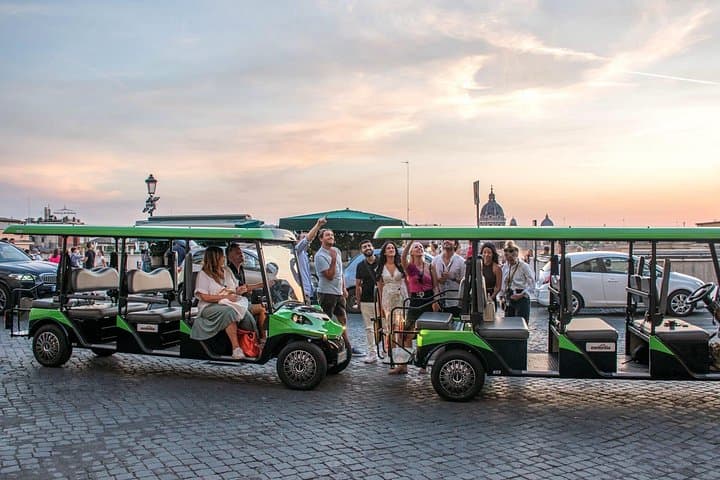Unforgettable moments with friendly travelers from around the world.