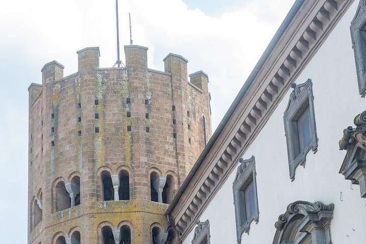 Orvieto Walking Tour including Duomo tickets