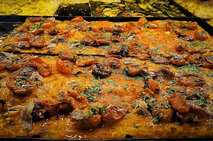 Rome: Trastevere Food Tour with Local Food & Wine Tastings