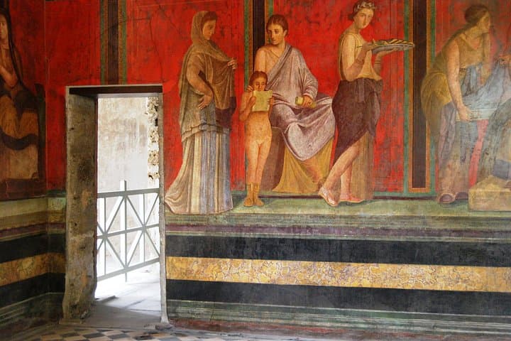 Pompeii Excavations and Mount Vesuvius Tour from Naples Port