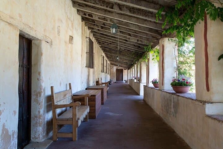 Authentic Routes: Locorotondo, Cisternino & Ostuni with Pick-Up