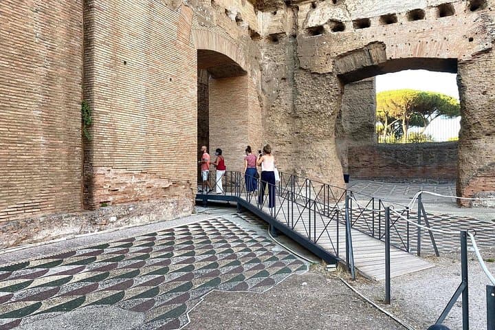 Private Tour of Caracalla Baths and Circus Maximus