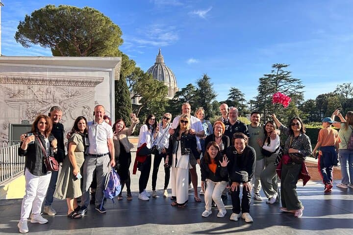 Exclusive Sunday Tour of the Vatican Museums & Sistine Chapel