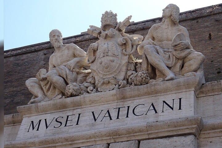 Exclusive Sunday Tour of the Vatican Museums & Sistine Chapel