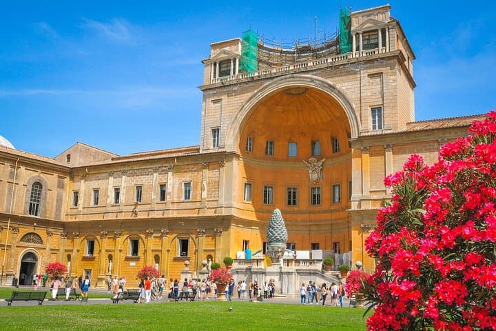 Semi Private Tour Vatican Museums and Sistine Chapel