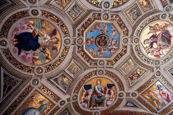 Early Vatican Museums & Sistine Chapel Small Group Tour