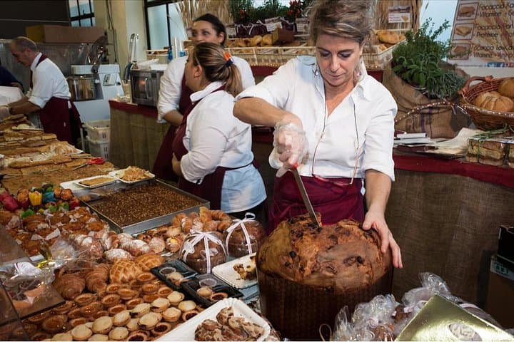 Discover Siena: Food Tasting Tour with Local Expert