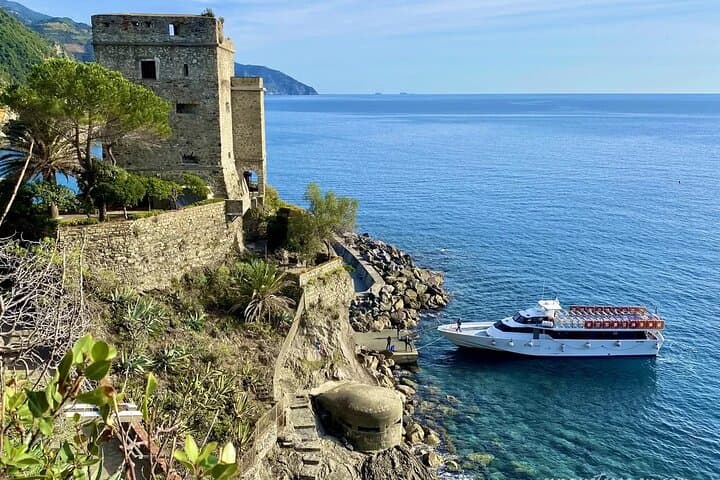 Cinque Terre Full Day Trip from Florence