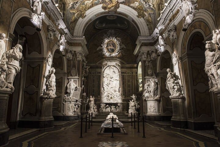 Veiled Christ Small Group Tour with Entrance Ticket in Naples