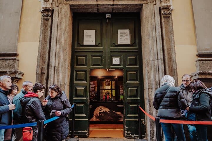 Veiled Christ Small Group Tour with Entrance Ticket in Naples