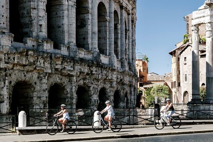 12 Wonders in 2.5 Hours with quality Bike / E-Bike