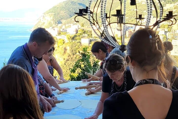 Sorrento Coast: 100% Hands-On Pizza & Pasta Cooking Experience