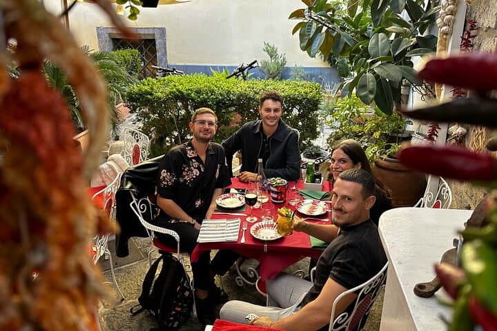 Old Town Sorrento Food Tour with 6+ Locals Favorites Dishes