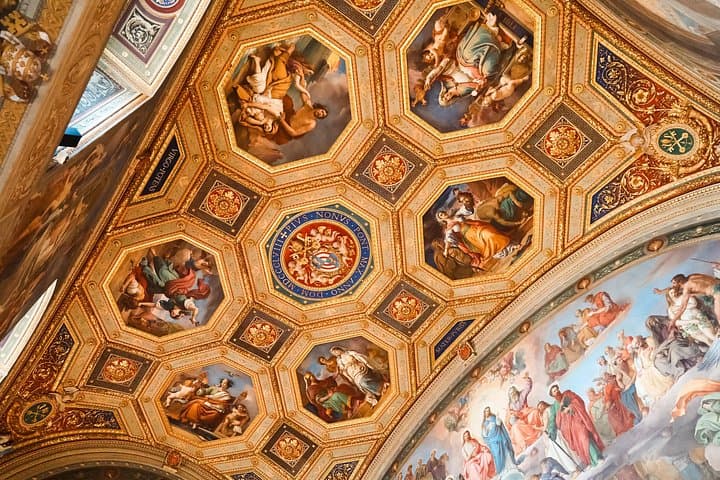 Vatican Museums and Sistine Chapel Early Morning Entry Tickets
