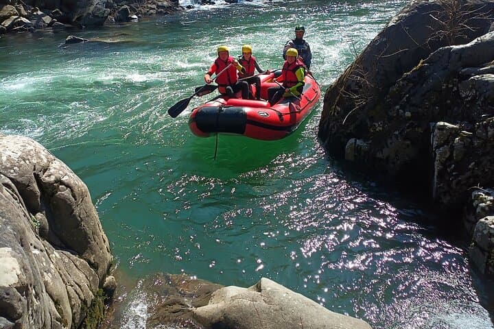 Rafting Adventure in Tuscany in Bagni di Lucca + free pictures