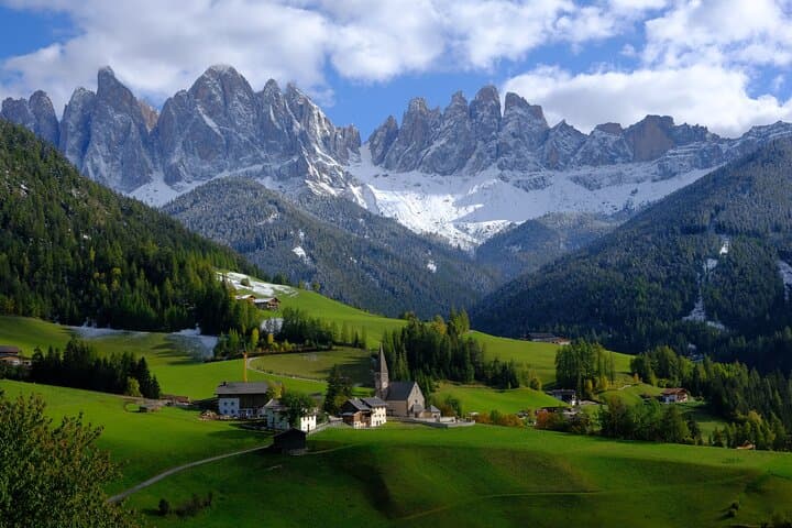 Day Trip to Dolomites and Prosecco Hills From Venice with Wine