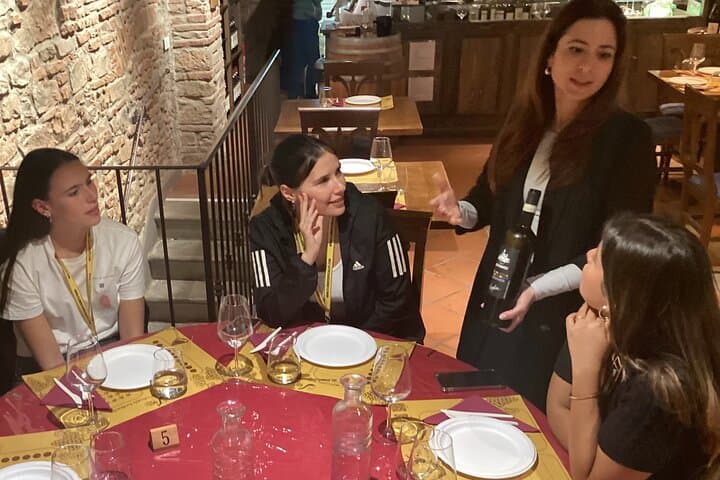 Wine Tasting with wine expert