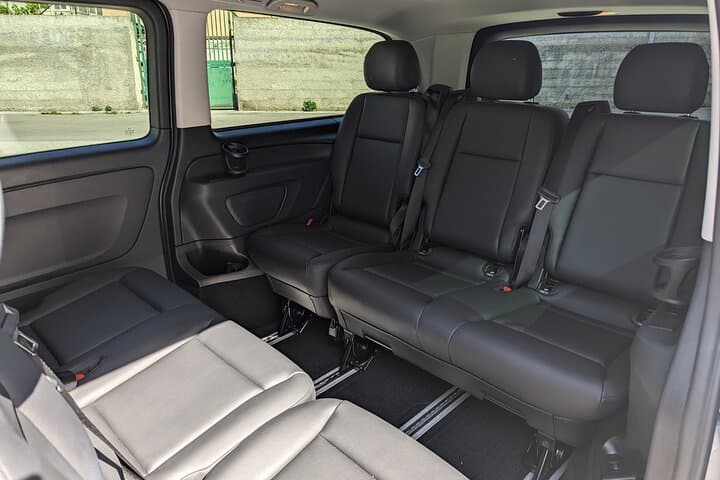 Private transfer from Naples to Rome city centre or Fiumicino
