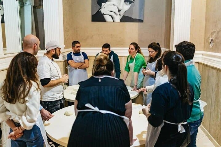 Pizza Lesson in Napoli