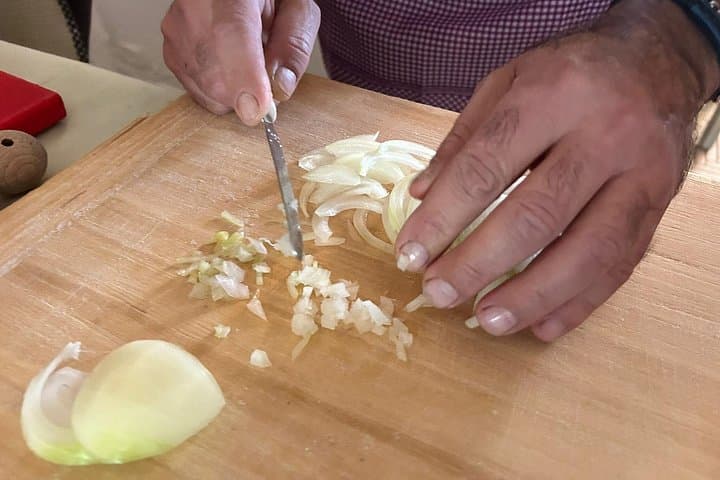 Bologna: Tagliatelle & Ragù Home Cooking Class with wine