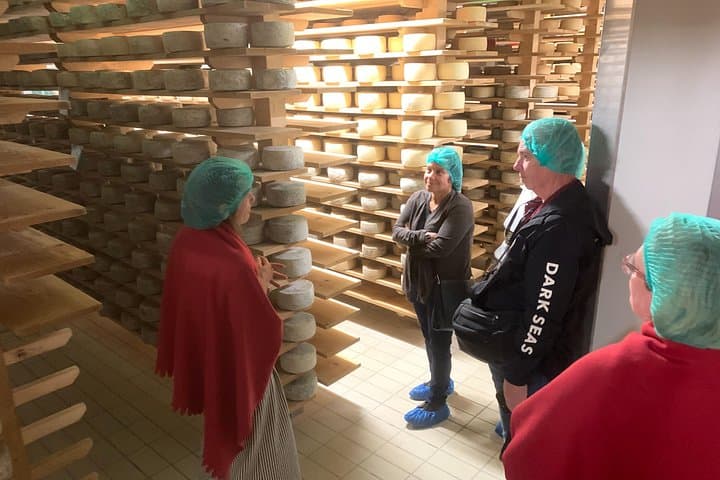All inclusive Local Cheeses Tasting and Prosecco. Private Tour.