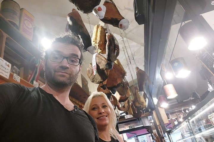 Florence Walking Food Tour with Fiorentina Steak and Wine