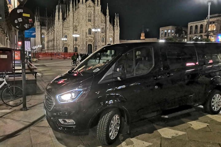 Private Transfer up to 8 people Milano to Malpensa Airport MXP
