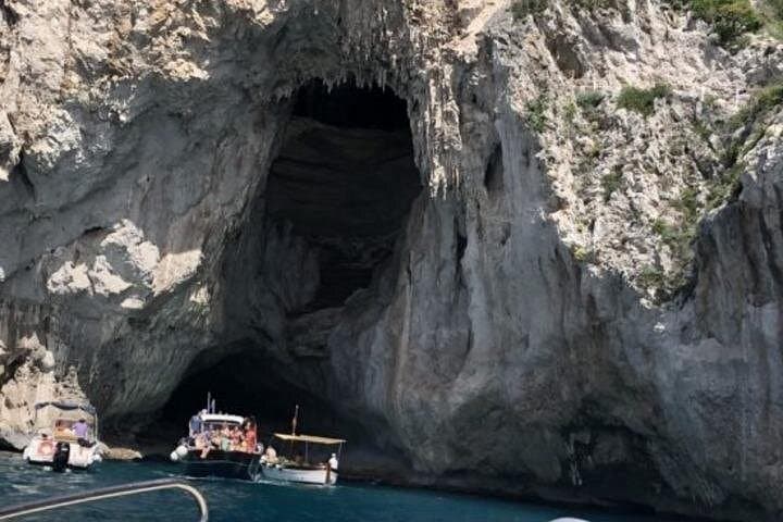 Capri Private Boat Tour (3 Hours) + Blue Grotto