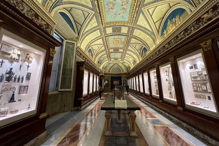 Vatican Museums & Sistine Chapel Skip-The-Line Ticket +Audioguide
