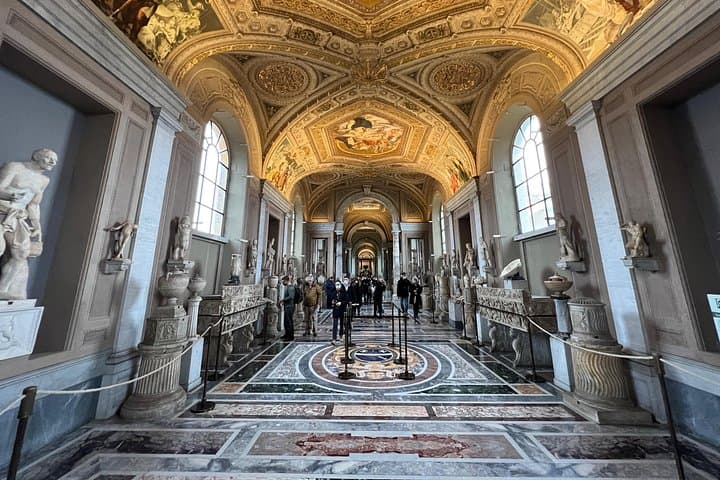 Vatican Museums & Sistine Chapel Skip-The-Line Ticket +Audioguide